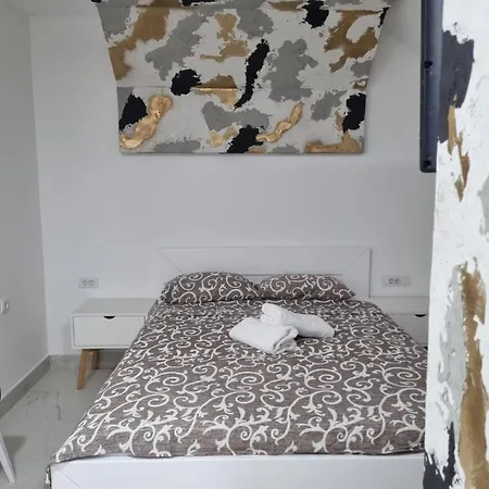 River Side Suites 贝尔格莱德 外观 照片
